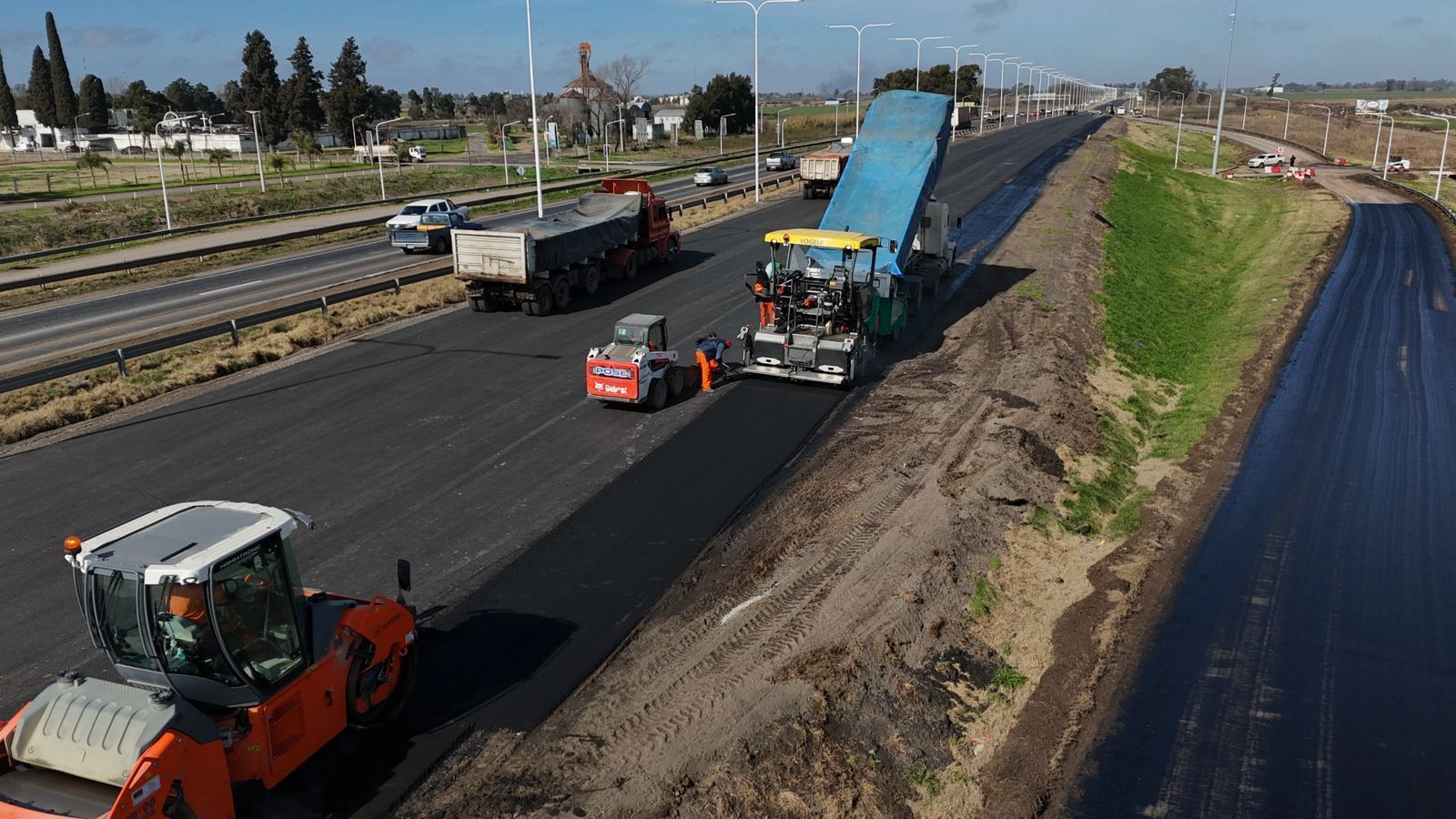 Autopista a Santa Fe: “Promediamos ya el 35 % de la obra y proyectamos terminar a mediados del 2026"